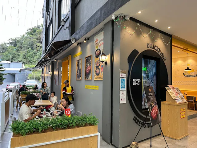 Pepper Lunch, Cameron Centrum