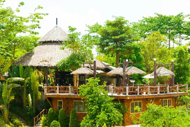 Baan Duaen Tara Resort