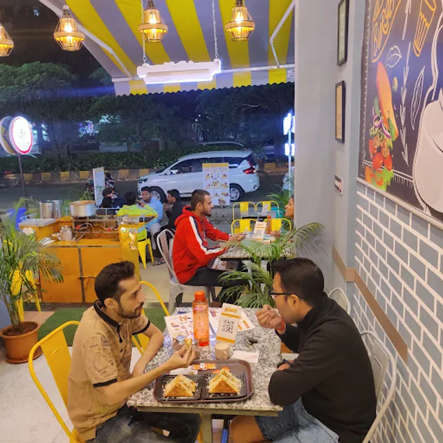 Chai Chaska Cafe - Ajmera Road