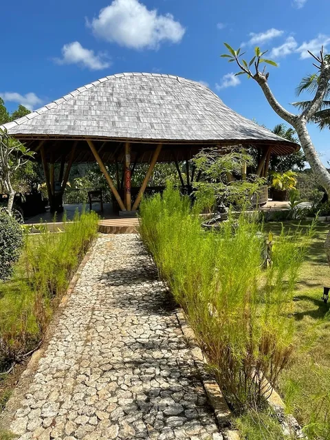 Tinggian Green Hill Villa