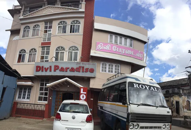Hotel divi paradise