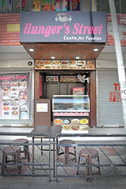 Hunger's Street(Castle For Foodies)