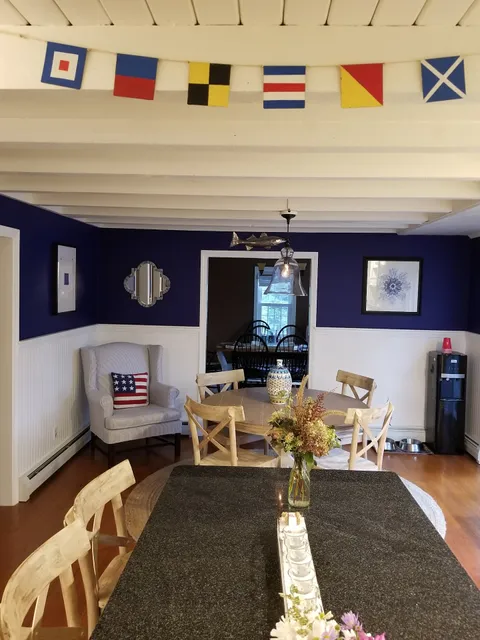 Grainger Pottery Sandwich