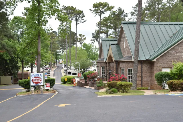 Atlanta South RV Resort
