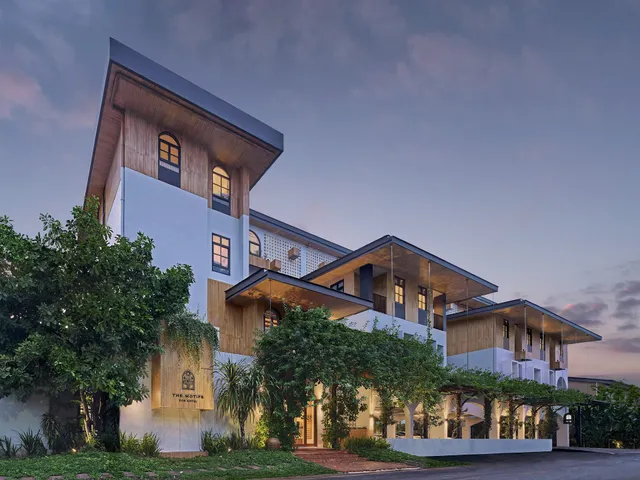 The Motifs Eco Hotel