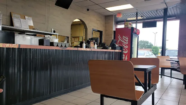 Mr. Crunch Pizza Buffet