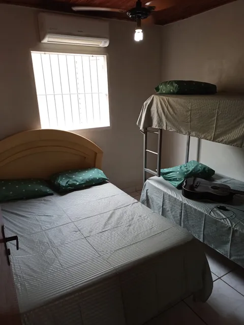 Hotel em Araçatuba / Pousada/ Casa por temporada simples e aconchegante com Ar-condicionado