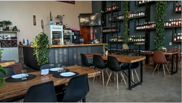 Restaurante Oca Wine Porto Velho l Loja de vinhos e presentes