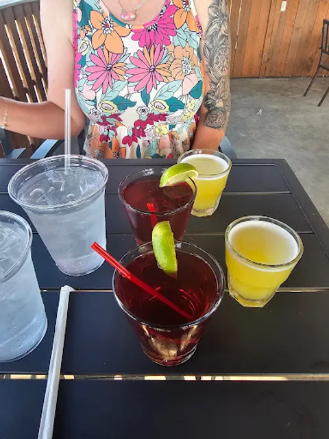 Just One More Restaurant and Bar