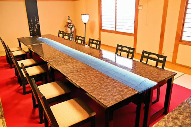 Kamogawa Sayro Uokan