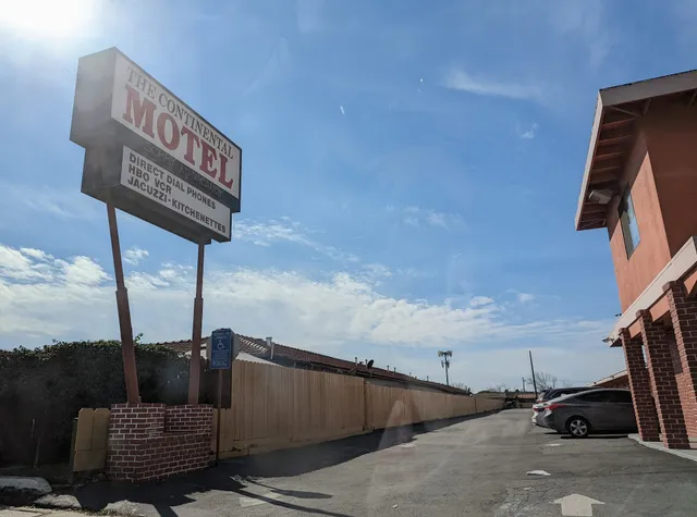 Continental Motel