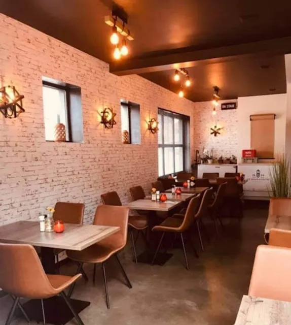 M Steaks & Burgers House