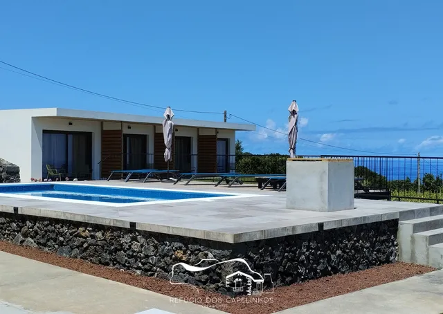 Refúgio dos Capelinhos - Villa e Suites