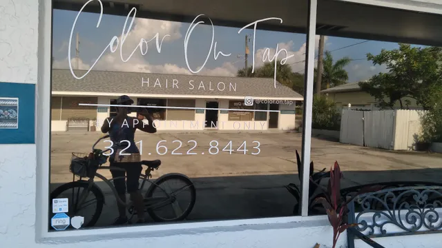 Lori Laine Shopping Center