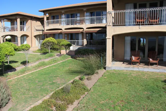 On The Cliffs Guest Lodge