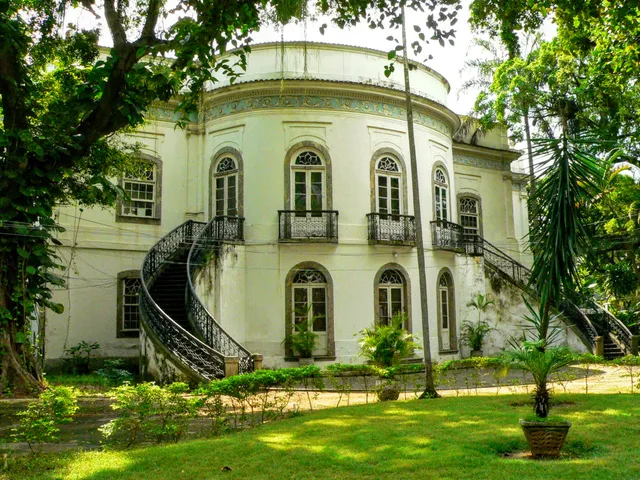 Casa da Marquesa de Santos / Museum of Brazilian Fashion