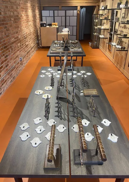 Aviv Jewelry & Art Gallery