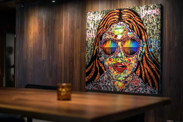 King Taps First Canadian Place