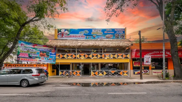 Marisquero - Buffet de Mariscos - Miramontes