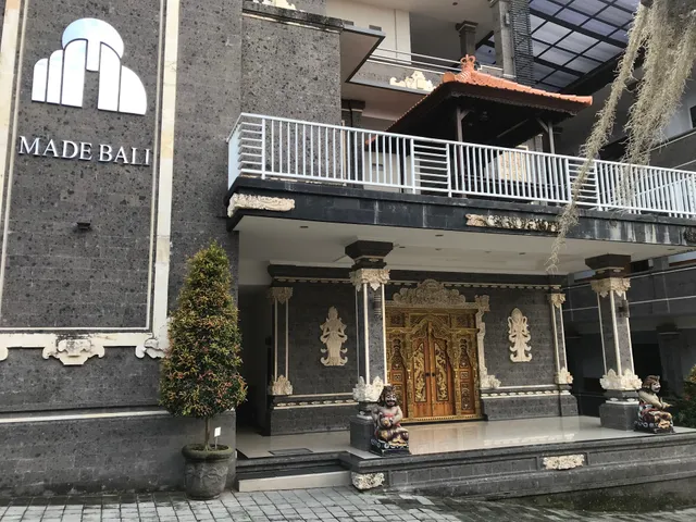Hotel Made Bali