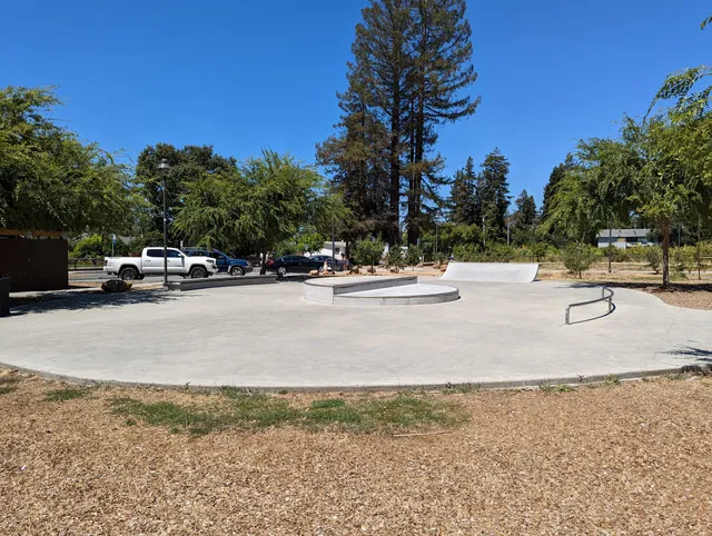 Bayer Park & Gardens