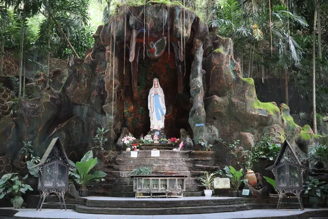 GMSS Gua Maria Sendang Sriningsih (Saint Mary's Grotto - Sriningsih)