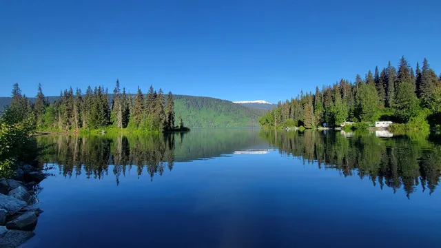 Meziadin Lake Provincial Park