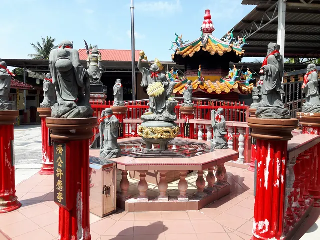 烏髻巖烏髻觀音 (正老廟)