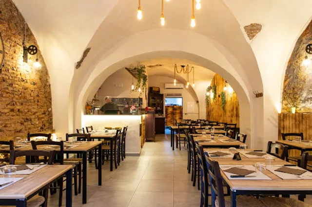 TAVERNA PEPPINO (Ristorante Pizzeria Steakhouse)