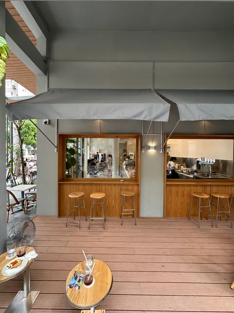 Every Half Coffee Roasters - Hưng Gia