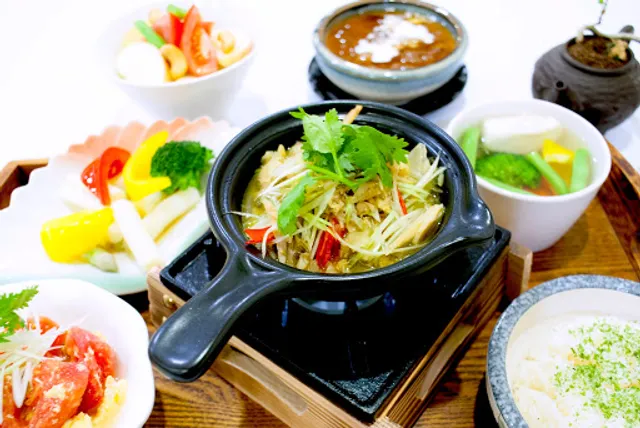 慈膳養生素食館