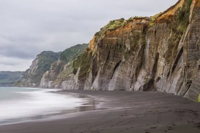 Waitara Beach in Taranaki, New Zealand - reviews,open hours,photo spots ...