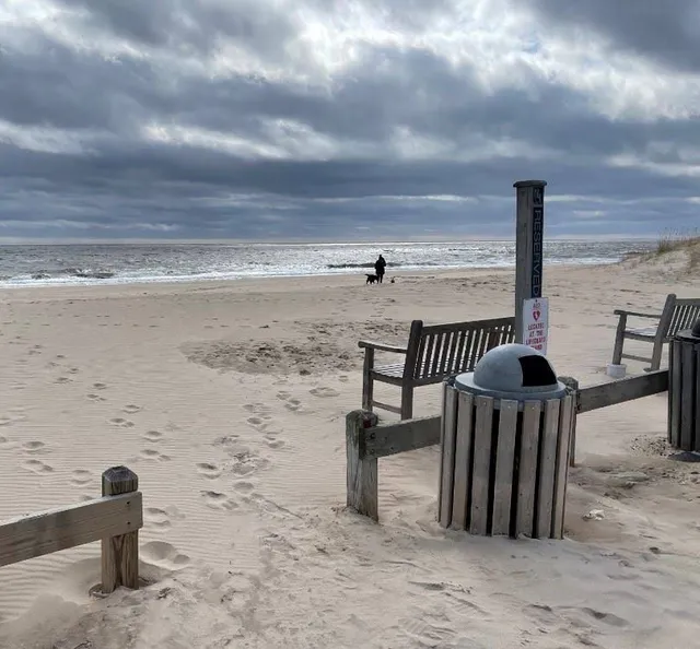 Atlantic Avenue Beach