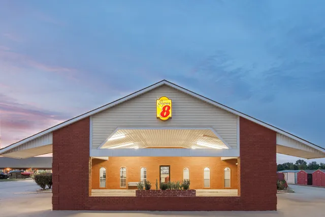 Super Stay Inn and Suites