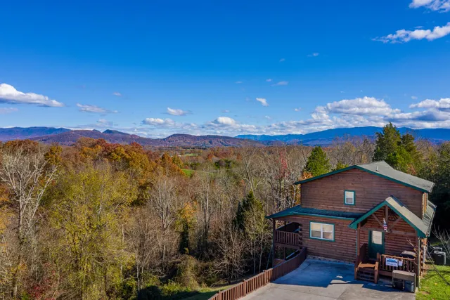 American Eagle Cabin