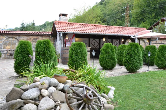 Family Hotel the House