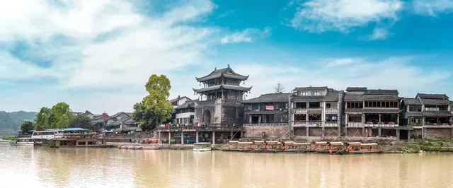 Huanglongxi Ancient Town Tourism Area （Northeast Gate）