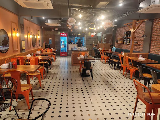 Uncle Donald's Pizza Modasa