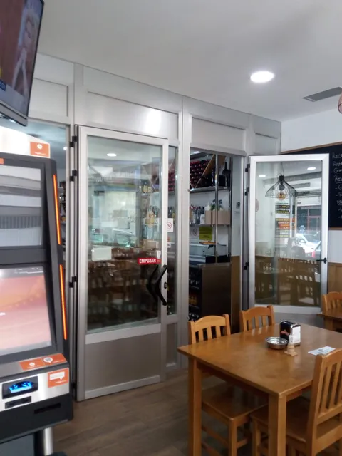 Pulperia Taperia TRAVIESAS