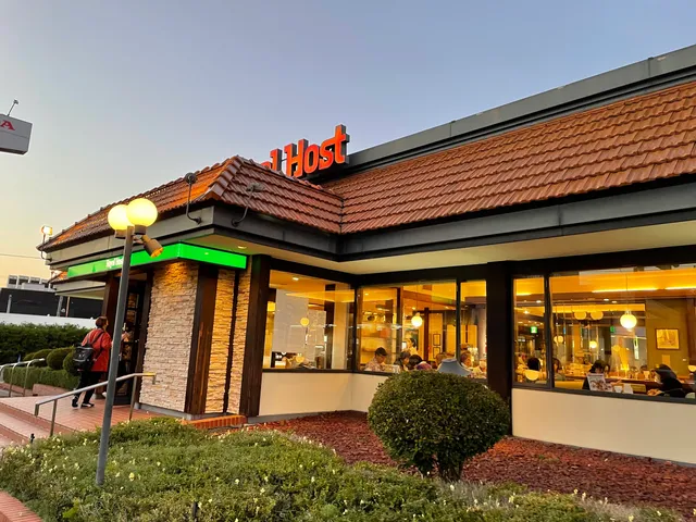 Royal Host Miyanomori