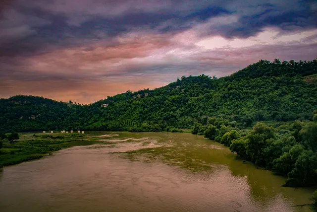 Terrenos del Lote 12 "Poza Larga y Cazuelas"
