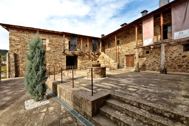 Viñedos y Bodegas Pittacum