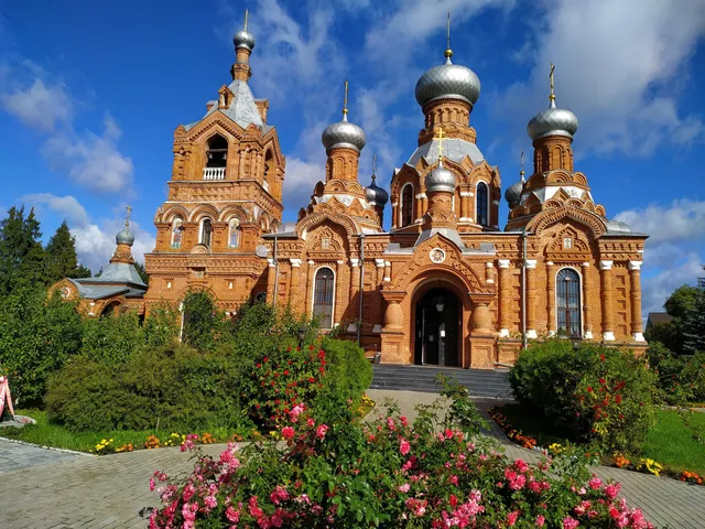 Tserkov' Vozdvizheniya Chestnogo Kresta Gospodnya