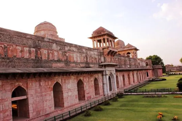 Jahaz Mahal, Delhi