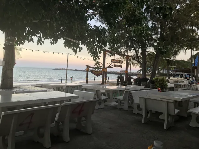 Porn Talay Restaurant