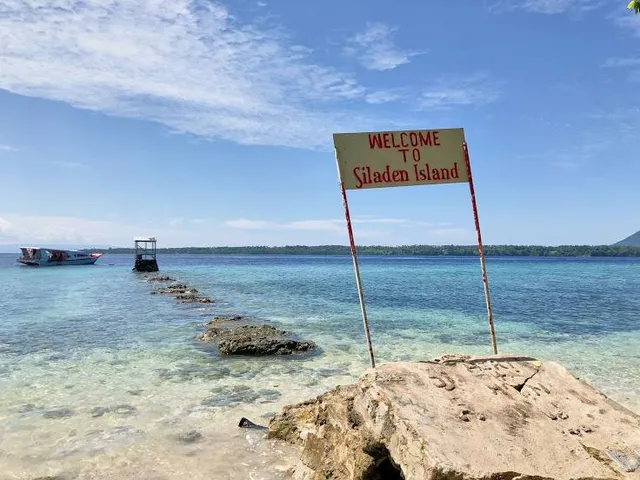 Siladen Island