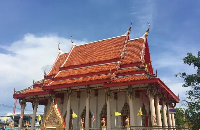 Wat Klang Suan