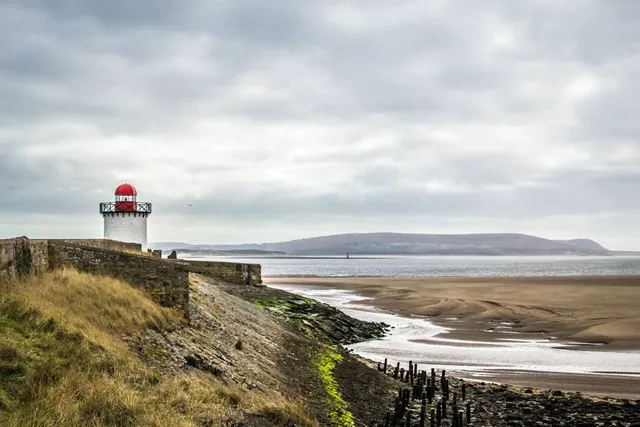 Burry Port Lighthouse