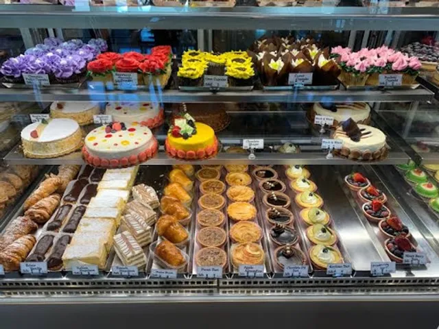 Welcome Florist N Cake Shop - Cake Delivery in Prayagraj | Order Online Cake Delivery in Prayagraj