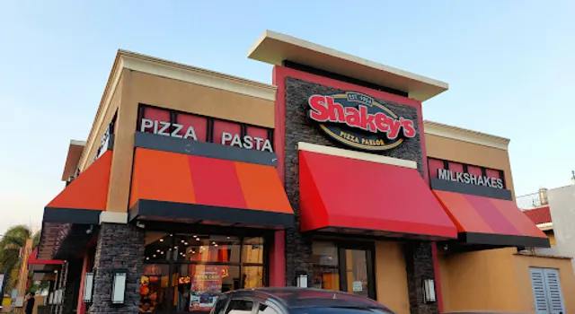 Shakey's Pizza Parlor - Molino IV